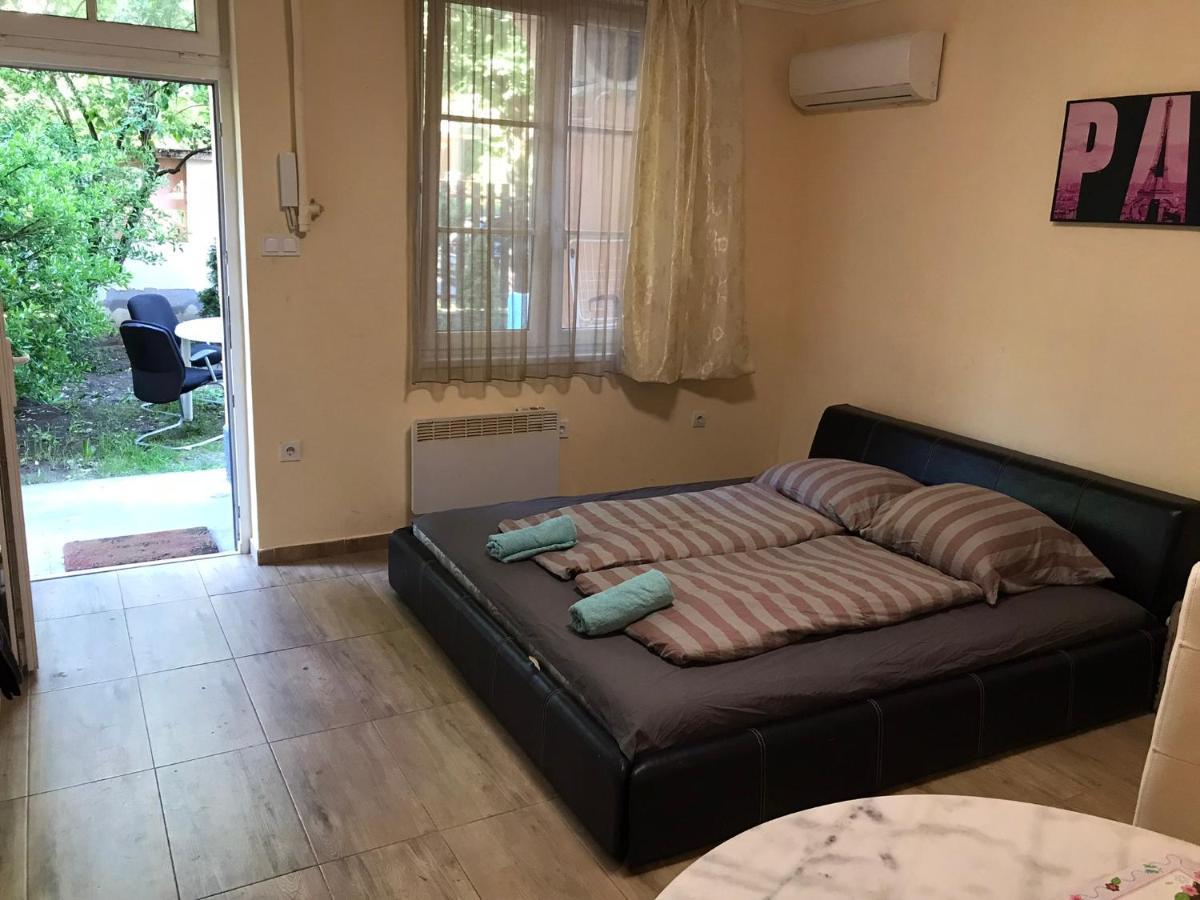 Roland Apartmant Zuglo Budapeste Exterior foto